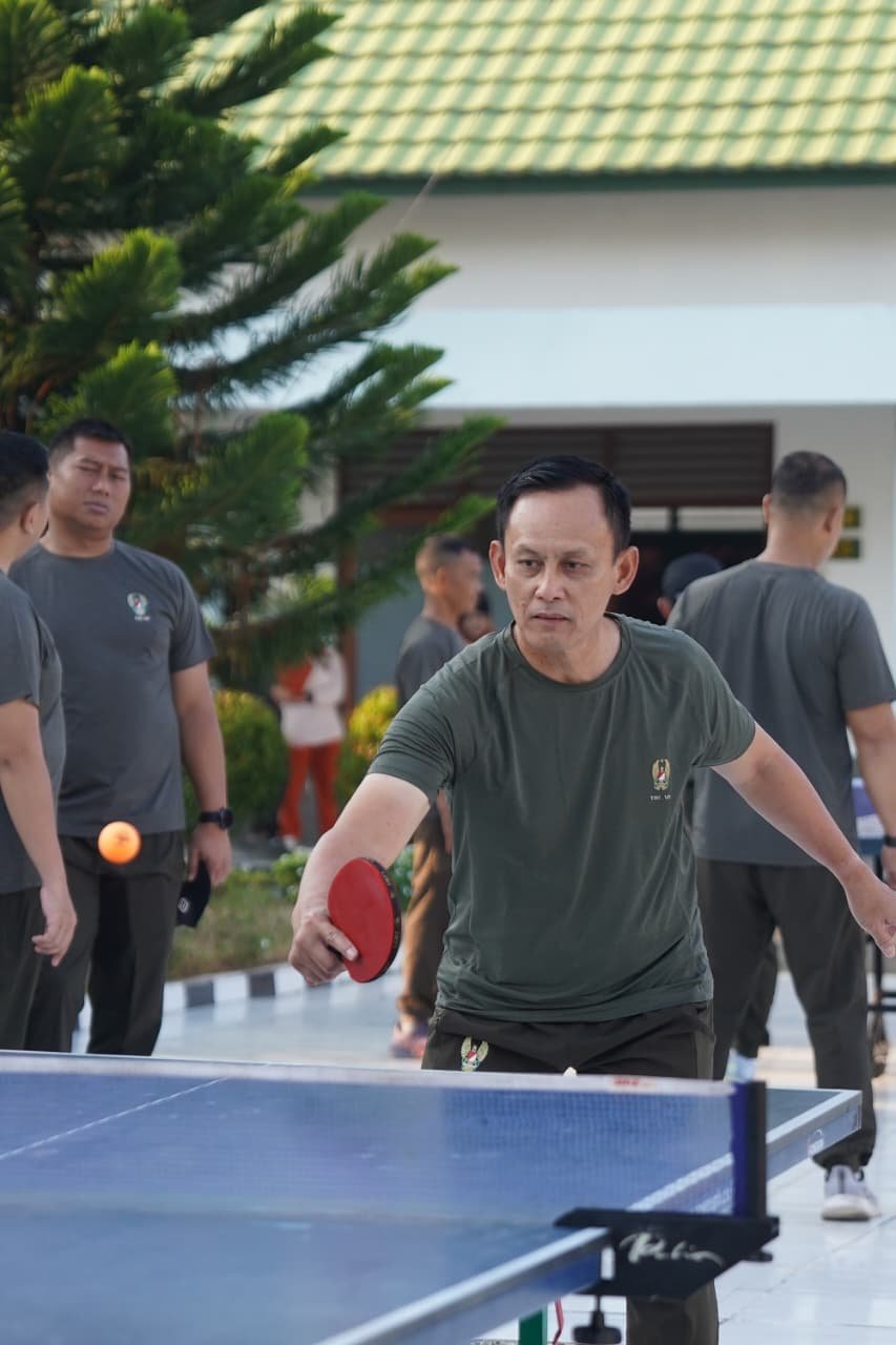 Jaga Kebugaran dan Kebersamaan, Pangdam II/Swj Olahraga Bersama PJU dan Kabalak Kodam II/Swj
