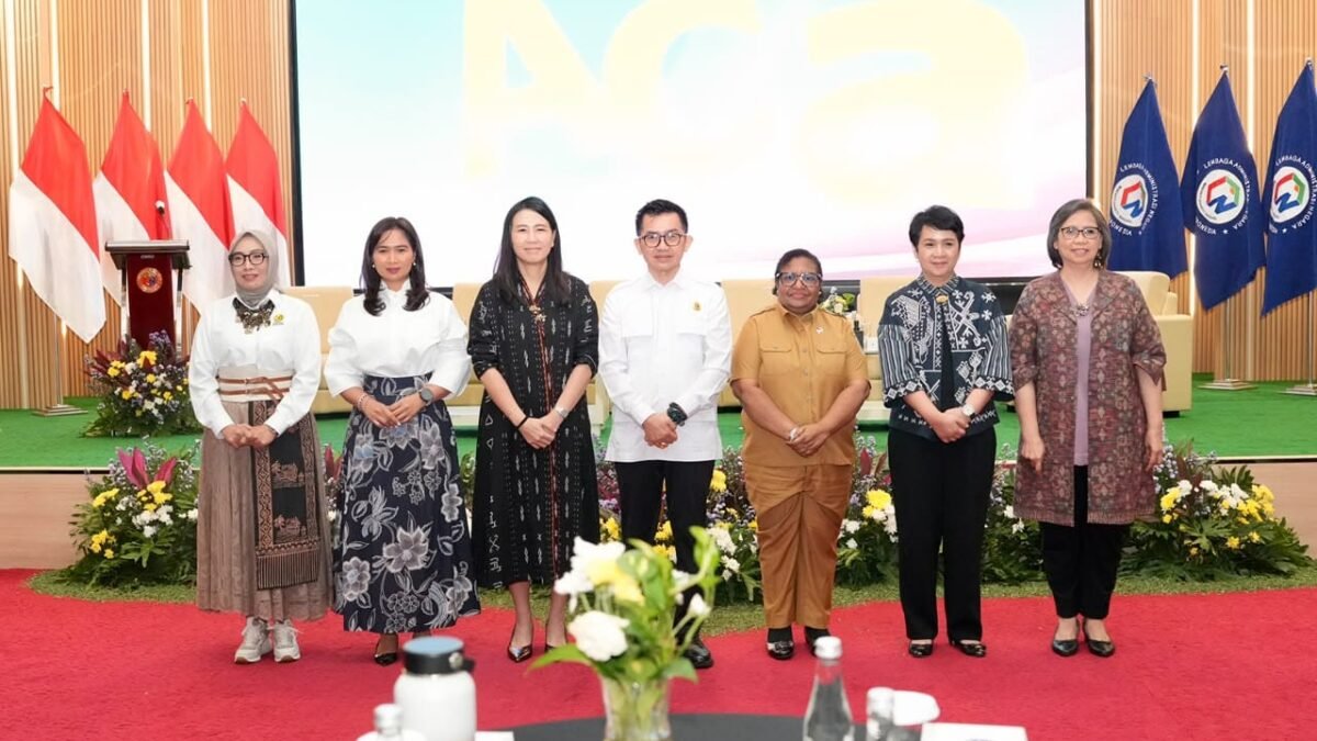 Wamendagri Ribka Haluk Dorong Penguatan Kepemimpinan Perempuan yang Transformatif