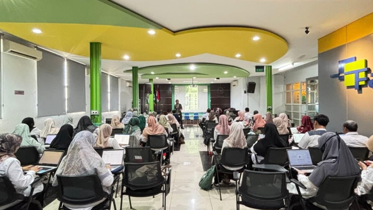 Rayakan Dies Natalis ke-13, Unusa Perkuat Budaya Riset Lewat Program OPOSI