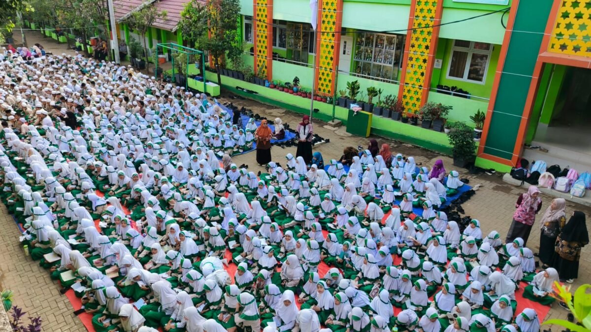 MIN 2 Kota Palembang Bangun Fondasi Karakter Sejak Hari Pertama, Mata Muda Perkuat Kemandirian dan Nilai Islami