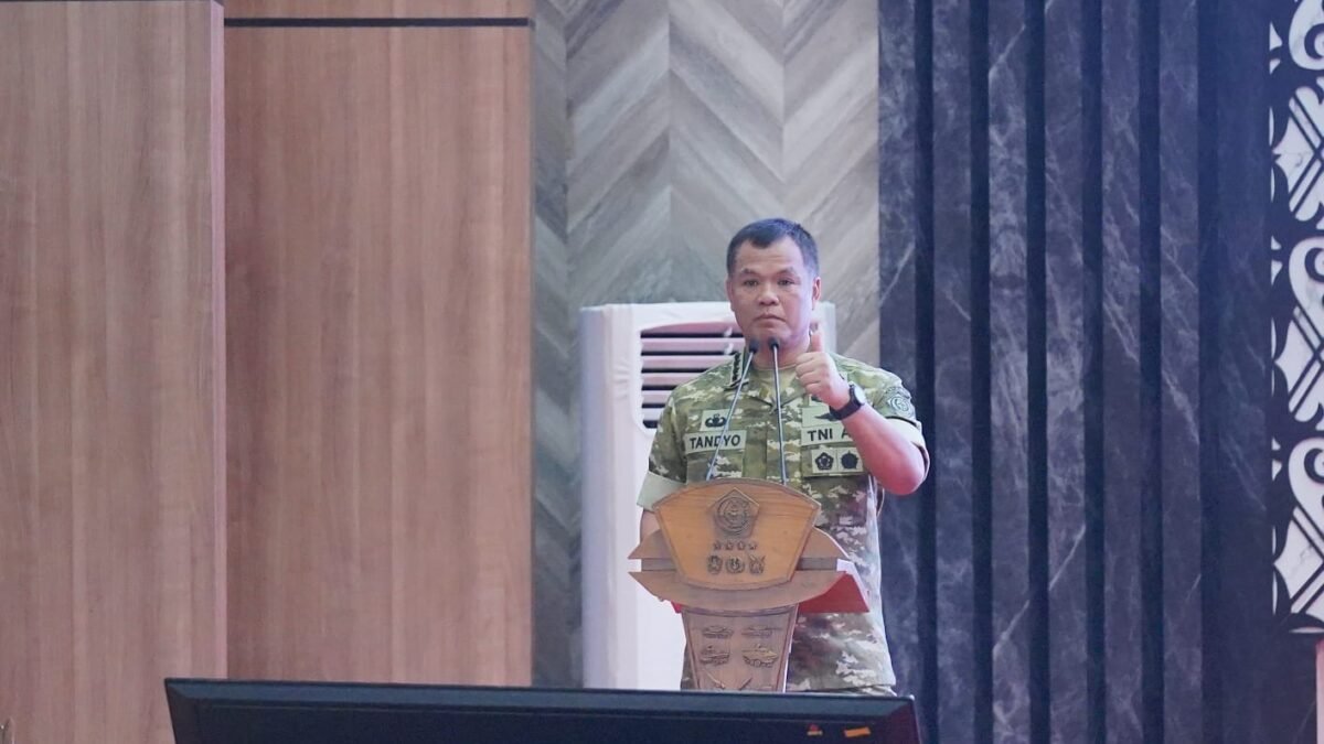 Pangdam II/Swj Ikuti Rapat Evaluasi Percepatan Pembangunan KDKMP di Mabes TNI Cilangkap