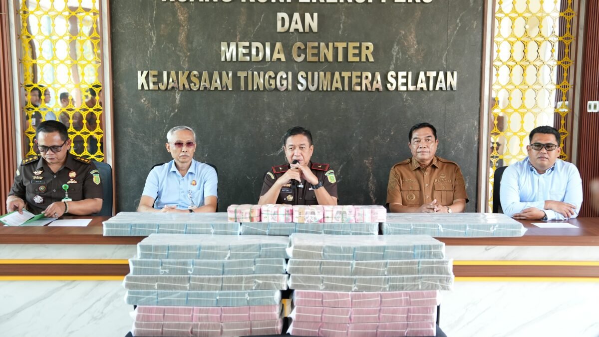 Kejati Sumsel Pulihkan Kerugian Negara Rp127,2 Miliar, PT SMB Sepakati Pembayaran Bertahap