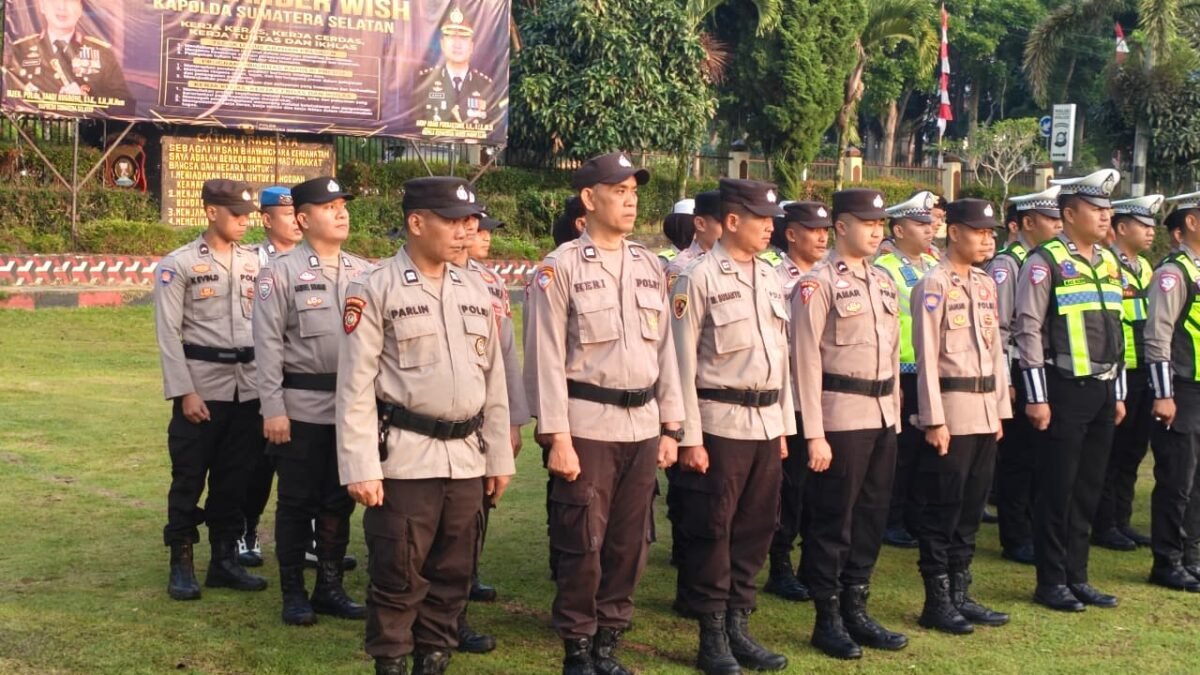 Zoom Penghargaan Personel Berprestasi Perkuat Semangat Pengabdian Polri