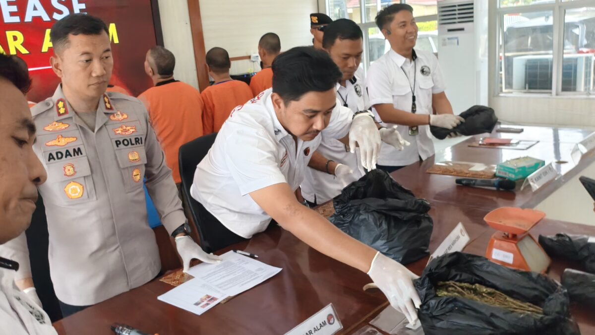 Delapan Tersangka Diamankan, Polres Pagar Alam Bongkar Kasus Narkotika
