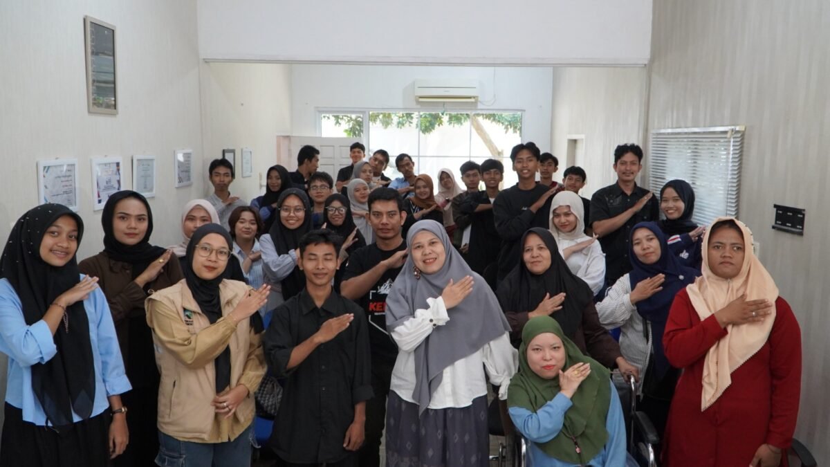 Rumah BUMN Jambi Binaan PLN UID S2JB Latih 31 Wanita Disabilitas Bangun Personal Branding Digital