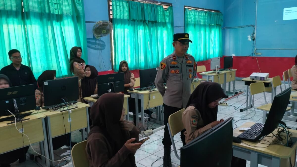 Edukasi AI di SMAN 1 Pagar Alam Jadi Upaya Mencegah Kejahatan di Ruang Digital