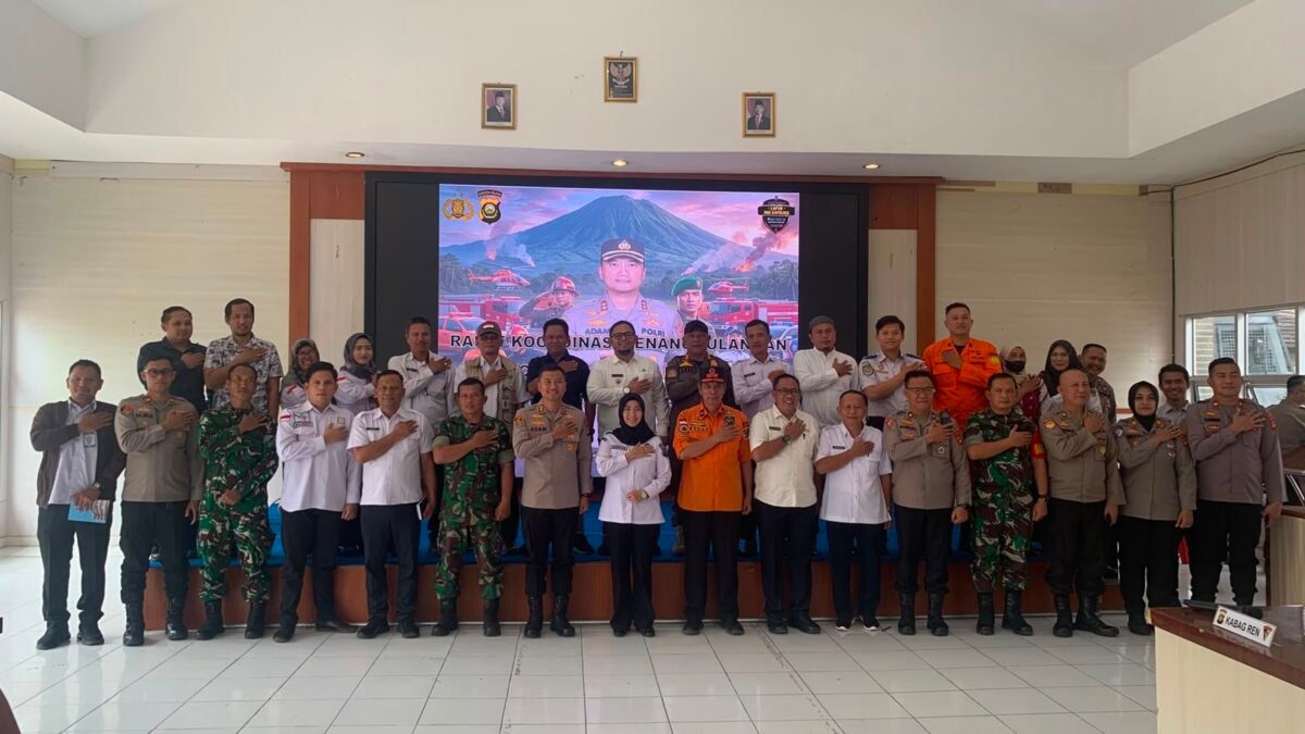 TNI-Polri dan Forkopimda Pagar Alam Bersatu Cegah KarhutlaPolres Pagar Alam Siapkan Personel dan Sarana Hadapi Bencana
