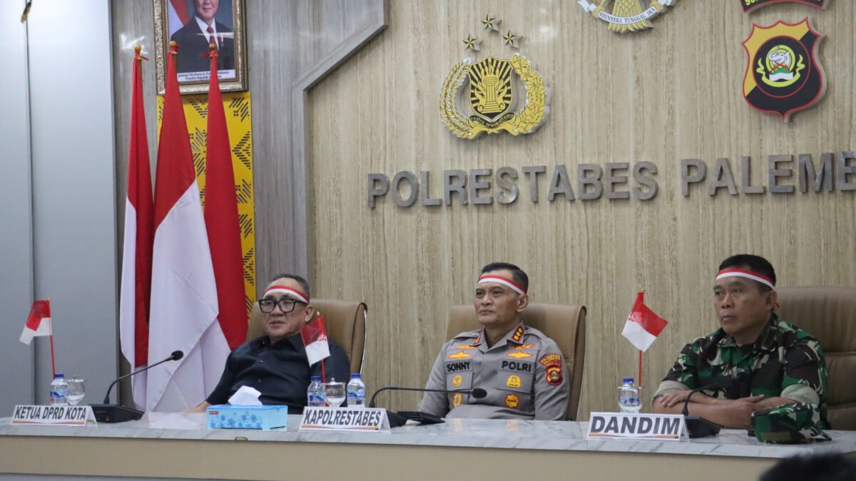 Presiden RI Prabowo Resmikan 3.395 Jembatan TNI-Polri, Kapolrestabes Palembang Ikuti Peresmian Secara Daring