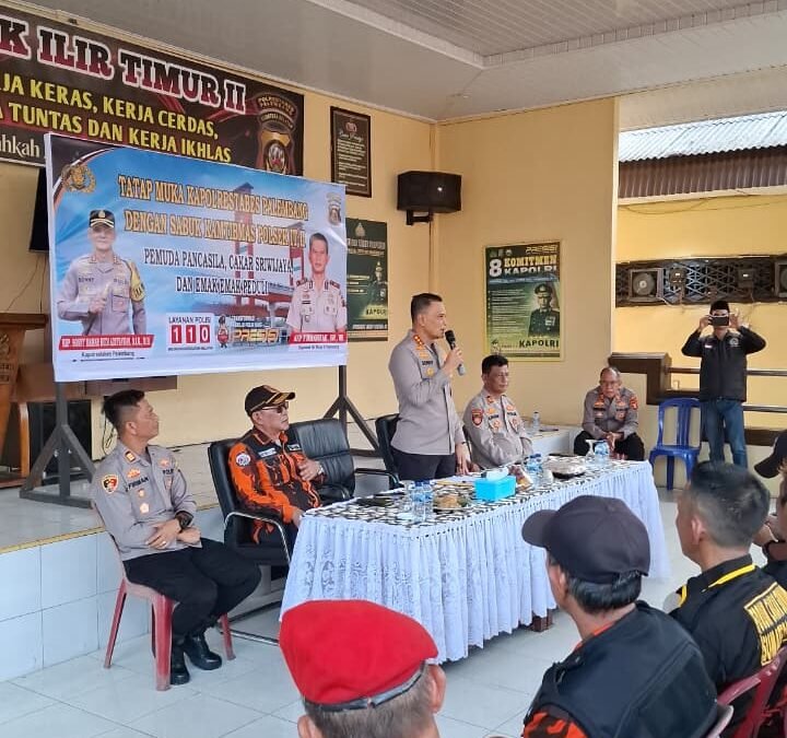 Safari sabuk Kamtibmas Kepolrestabes Palembang di Polsek IT. 2 tekankan bahaya tawuran dan balapan liar