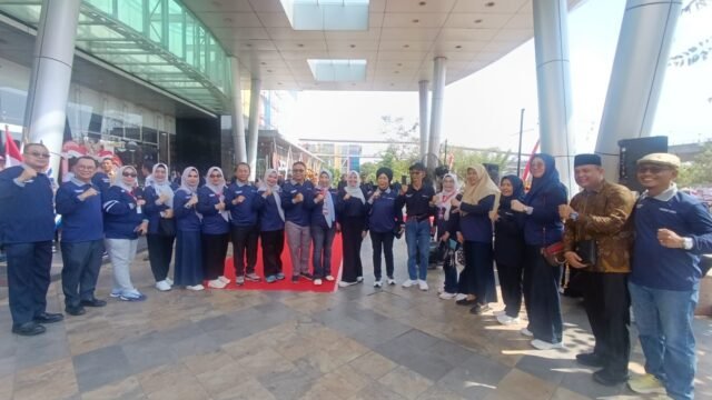 Gubernur Herman Deru membuka Lomba Marching Band Piala Kemerdekaan 2026, fokus regenerasi atlet drum band Sumsel.
