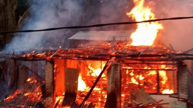 Rumah panggung di OKU yang ludes terbakar akibat korsleting listrik