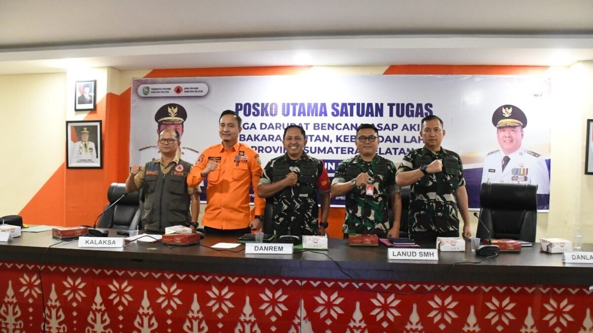 Danrem 044/Gapo pimpin rakor evaluasi Karhutla Sumsel di Kantor BPBD