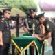 Pangdam II/Sriwijaya Mayjen TNI Ujang Darwis menutup Dikmaba Infanteri TA 2026 di Secaba Rindam II/Sriwijaya Lahat.