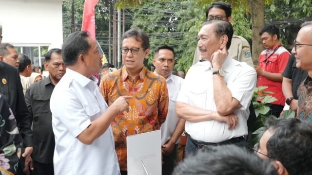 Mendagri Tito Karnavian memastikan akta kelahiran digital tersedia untuk bayi lahir di luar faskes