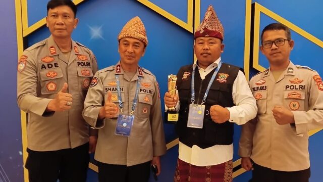 Satkamling Kelurahan Ngulak binaan Polsek Sanga Desa meraih Juara 2 Nasional Lomba Satkamling Teladan di Awarding Day 2026.
