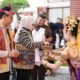 Kajati Sumsel Nurcahyo J.M. disambut dengan Tari Tanggai di Bandara Sultan Mahmud Badaruddin II Palembang.