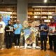 Peluncuran komik Pengantar Kebahagiaan oleh JNE dan Grasindo bersama Kang Maman dan Mice Cartoon.