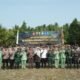 Pangdam II/Sriwijaya Mayjen TNI Ujang Darwis menutup TMMD Ke-129 di Desa Deniang, Bangka