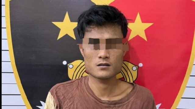 Polisi Polres Empat Lawang menunjukkan barang bukti sepeda motor hasil pengungkapan kasus pencurian motor.