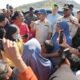 Mendagri Tito Karnavian berdialog dengan warga Nagekeo NTT yang terdampak gempa.