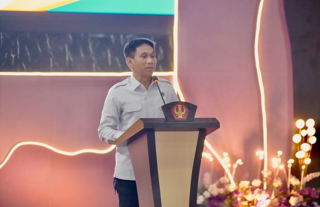 Wamendagri Akhmad Wiyagus berikan pesan kepada mahasiswa Untad untuk akselerasi penuntasan TB di Sulteng.