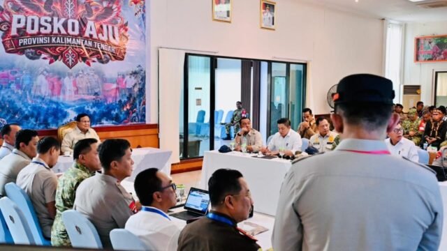 Presiden Prabowo Subianto dan Mendagri Tito Karnavian memimpin rapat koordinasi penguatan penanganan karhutla di Kalteng.