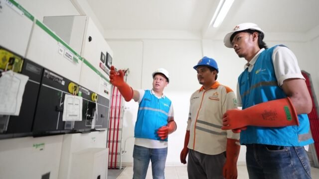 Infrastruktur kelistrikan PLN ES di PT Swarnadwipa Dermaga Jaya mendukung green mining