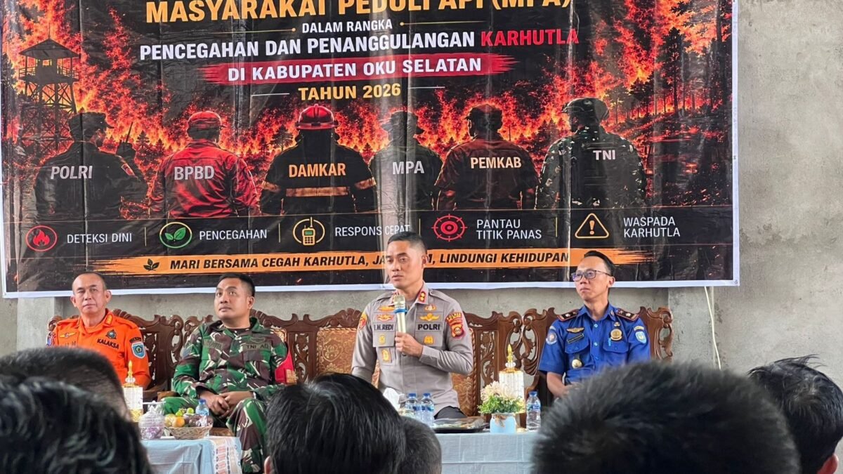 Kapolres OKU Selatan AKBP I Made Redi Hartana memimpin sosialisasi deteksi dini Karhutla bersama 500 warga MPA Zona II di OKU Selatan.