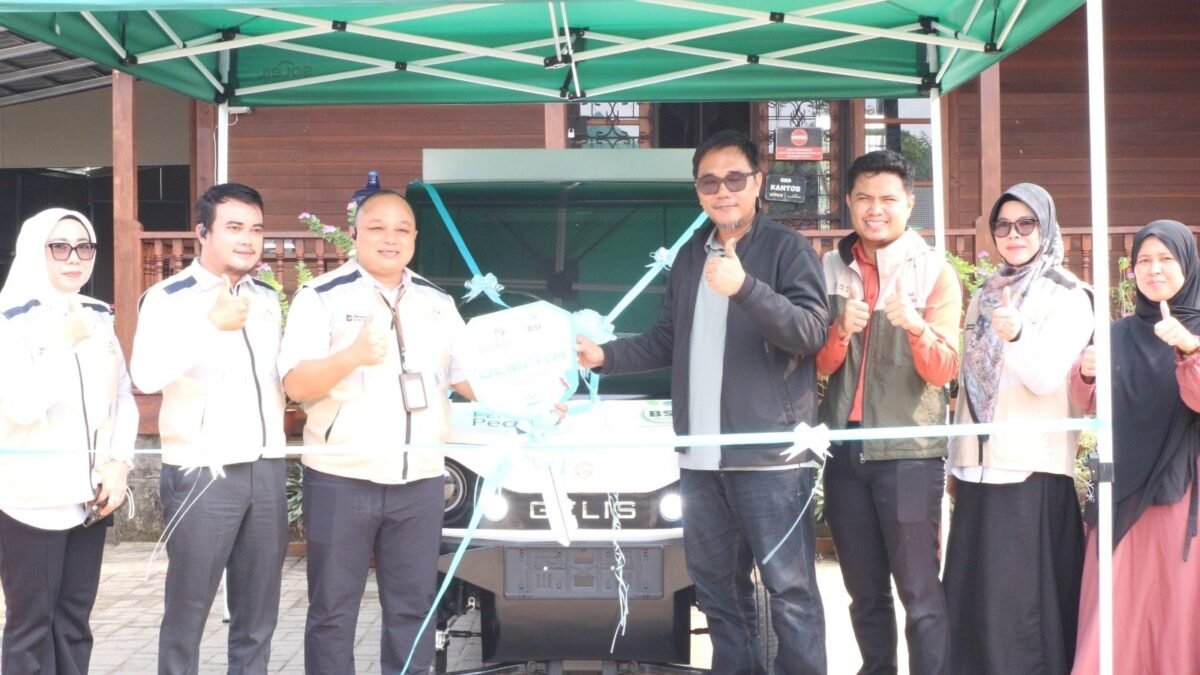 Gerobak Listrik GEMPITA PLN dukung ekonomi sirkular di Palembang