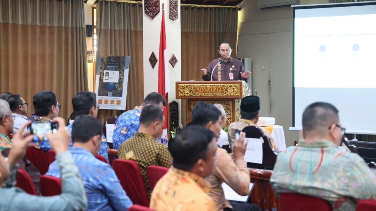 Kemendagri Dorong Pemda di NTB Perkuat KPDBU untuk Percepatan Pembangunan Infrastruktur