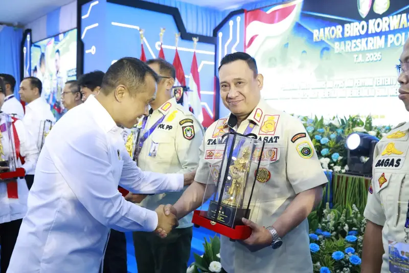 Satpol PP Sumsel Raih Penghargaan Terbaik Bareskrim Polri Kategori Non-Yustisi Zona Barat