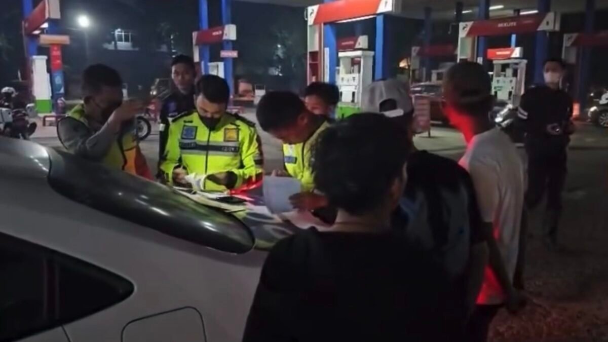 Gerak Cepat Polrestabes Palembang Tindak Konvoi Remaja, Pengendara Tanpa Surat Ditilang