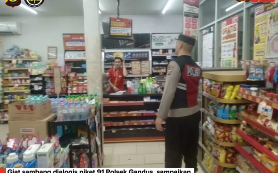 Polsek Gandus Perkuat KRYD Malam, Sasar Titik Rawan dan Sampaikan Imbauan Kamtibmas