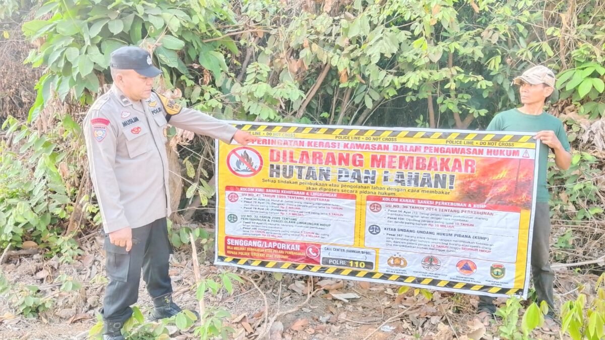 Patroli Karhutla di KM 12, Polisi Imbau Warga Waspada dan Gunakan Masker
