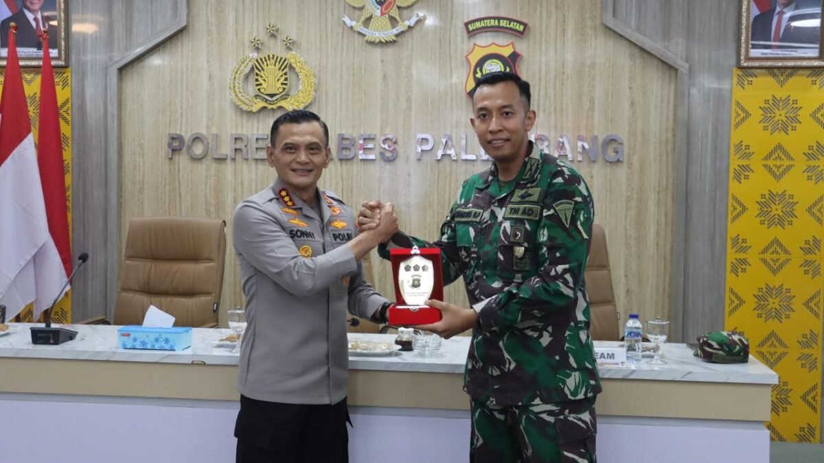 Kapolrestabes Palembang Terima Tim Seskoad, Perkuat Sinergi Penanggulangan Karhutla
