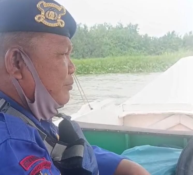 Jaga Wilayah Perairan Tetap Aman, Satpolairud Pantau Titik Api dan Berikan Himbauan