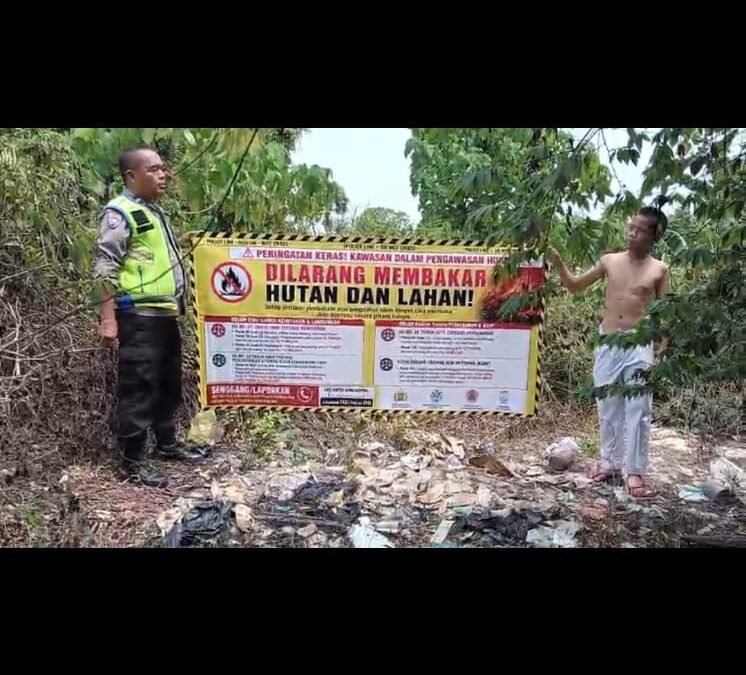 Sambangi Warga Rimbo Mulyo, Bhabinkamtibmas Perkuat Pesan Kamtibmas