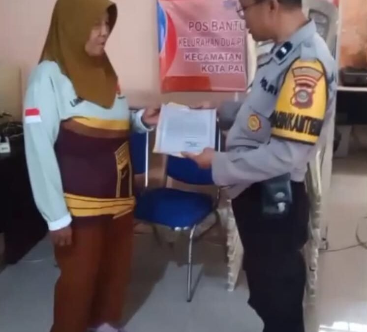 Bhabinkamtibmas Sambangi Tiga Kelurahan, Warga Diajak Bersama Jaga Kamtibmas