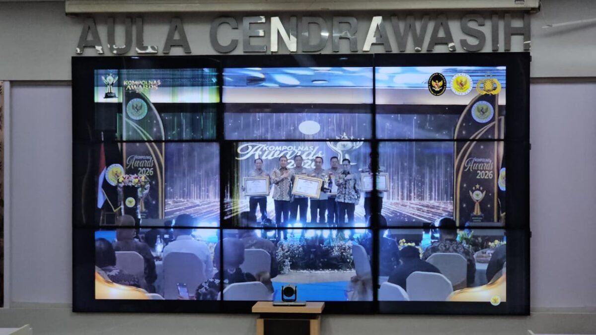 Polda Sumatera Selatan Masuk Nominasi dan Raih Kompolnas Awards 2026, Personel Polrestabes Palembang Saksikan Bersama
