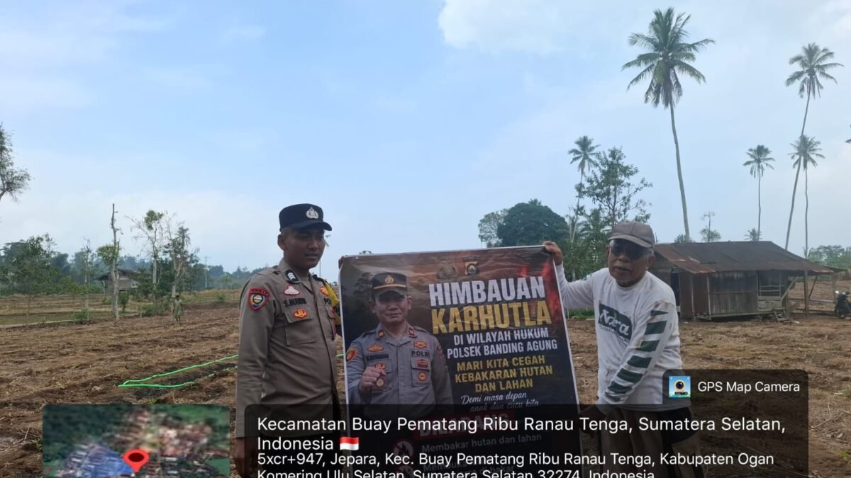 Bhabinkamtibmas Polsek Banding Agung Dorong Ketahanan Pangan Melalui Budidaya Tanaman Terong di Desa Jepara