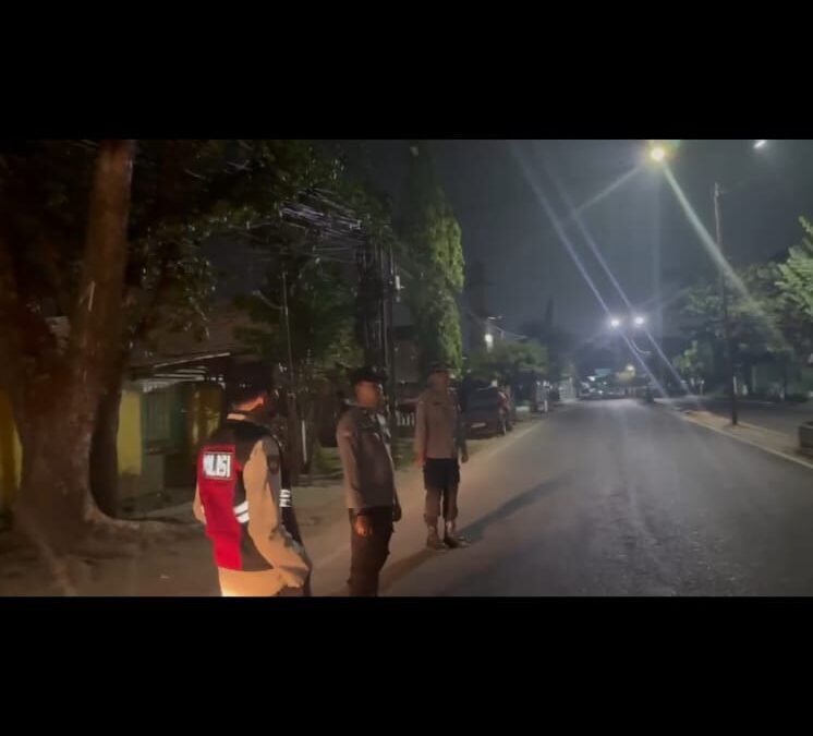 Patroli Subuh, Polsek Plaju Perkuat Antisipasi 3C di Sejumlah Titik Rawan