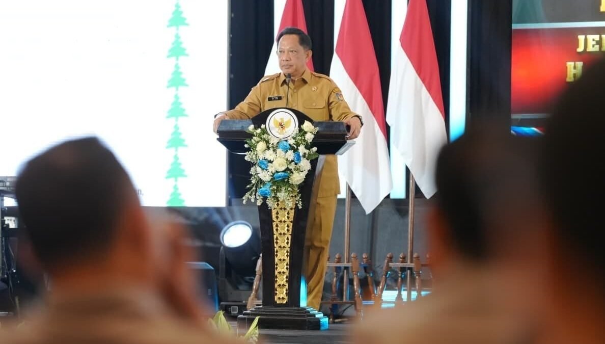 Mendagri Tito Karnavian berbicara tentang pentingnya kebijakan berbasis sains di Sespim Lemdiklat Polri