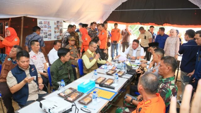 Gubernur Herman Deru meninjau kesiapsiagaan Satgas Karhutla OKU Selatan hadapi kekeringan dan El Nino.
