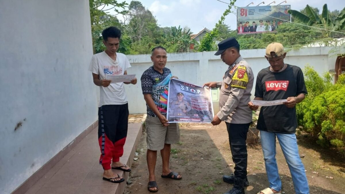 Bhabinkamtibmas Polsek Simpang sosialisasikan pencegahan Karhutla kepada warga Desa Jagaraga