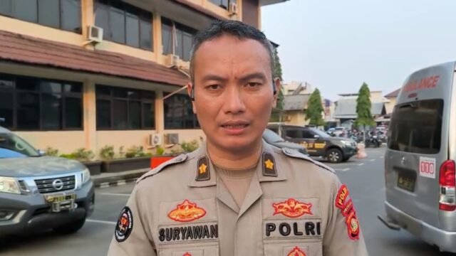 Petugas kepolisian dari Polda Sumsel dan Polres jajaran saat Operasi Sikat I Musi 2026 di Muara Enim