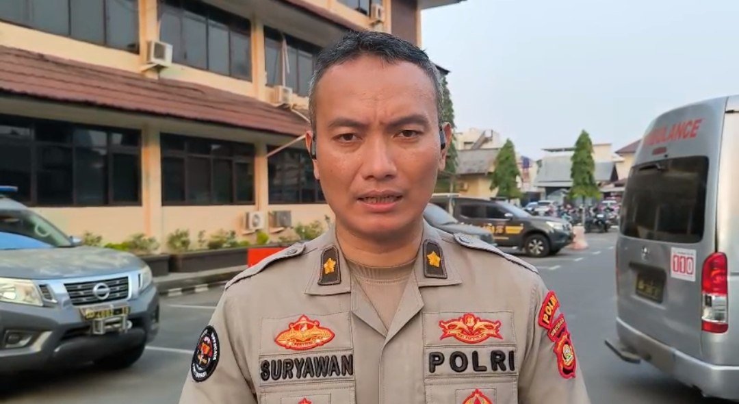 Petugas kepolisian dari Polda Sumsel dan Polres jajaran saat Operasi Sikat I Musi 2026 di Muara Enim