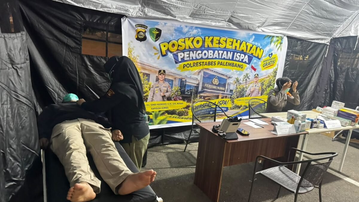Gerak Cepat Polrestabes Palembang Buka Posko ISPA Gratis di Mako, Tekan Komplikasi Kesehatan Warga