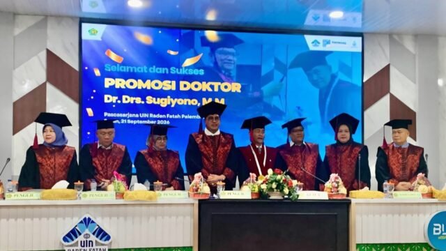 Kepala SMAN 1 Palembang Sugiyono raih gelar doktor dengan nilai 91