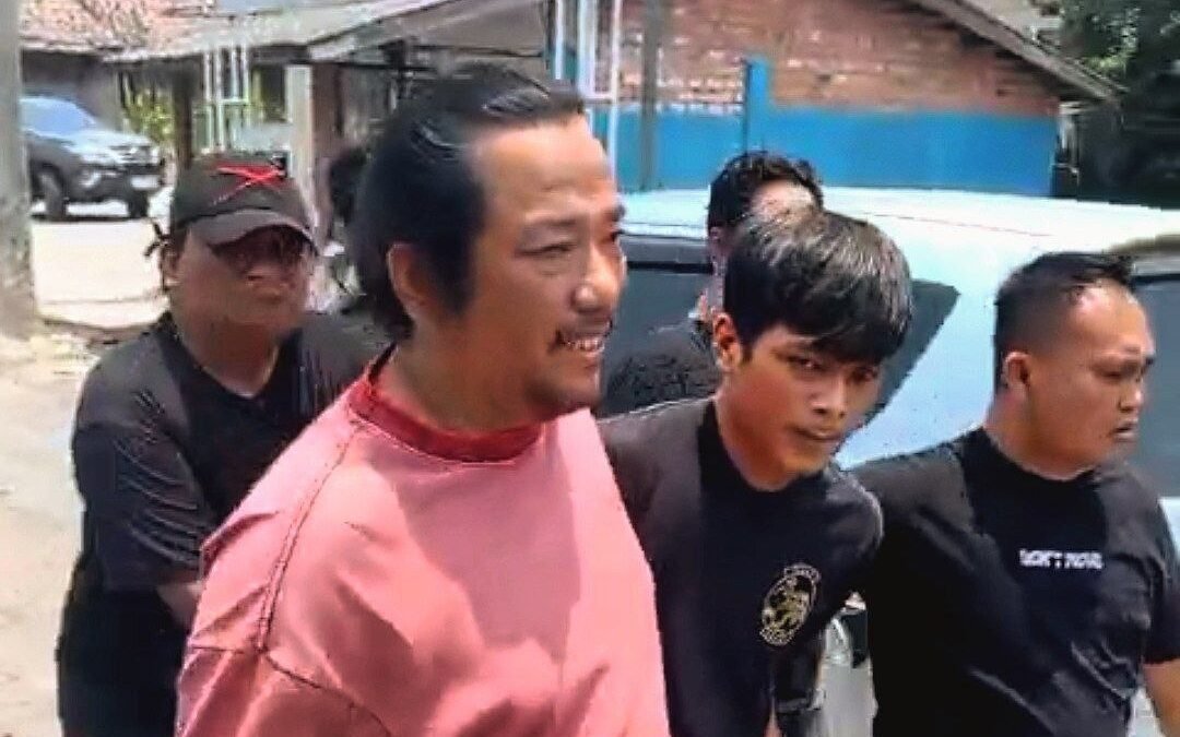 Ilustrasi penyiraman air keras oleh WS kepada mantan pacar di parkiran RSUD Siti Fatimah Palembang.