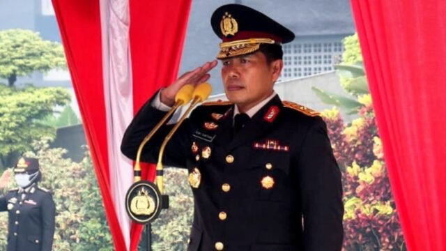 Brigjen Pol Rony Samtana Tarigan, Kapolda Sumsel yang baru, dikenal tegas berantas tambang ilegal.